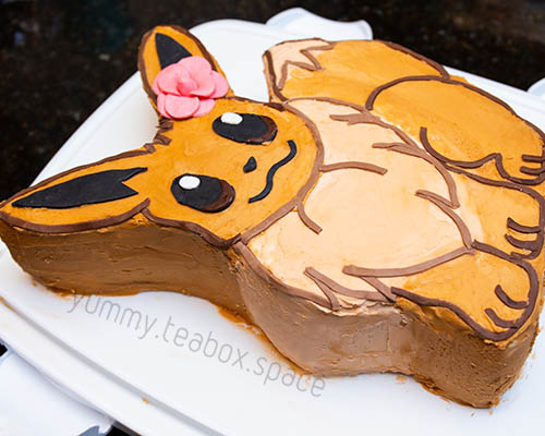 Pokemon: Eevee Cake